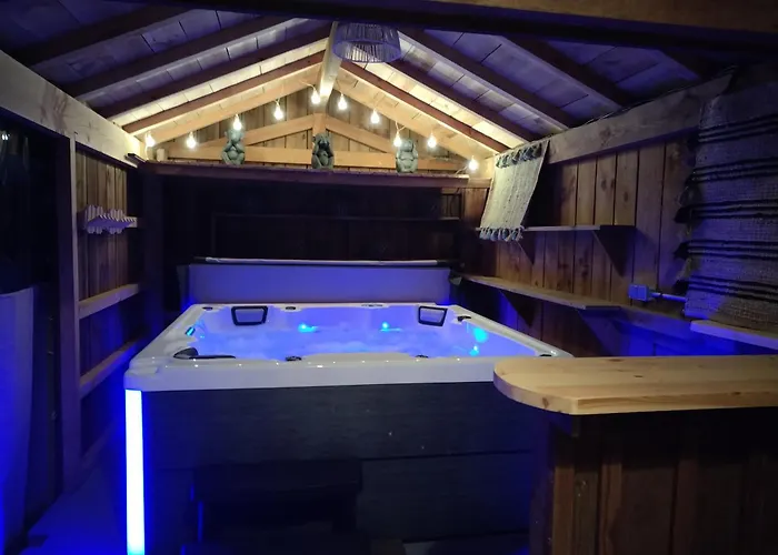 Maison Centre Avec Jacuzzi Feriehus